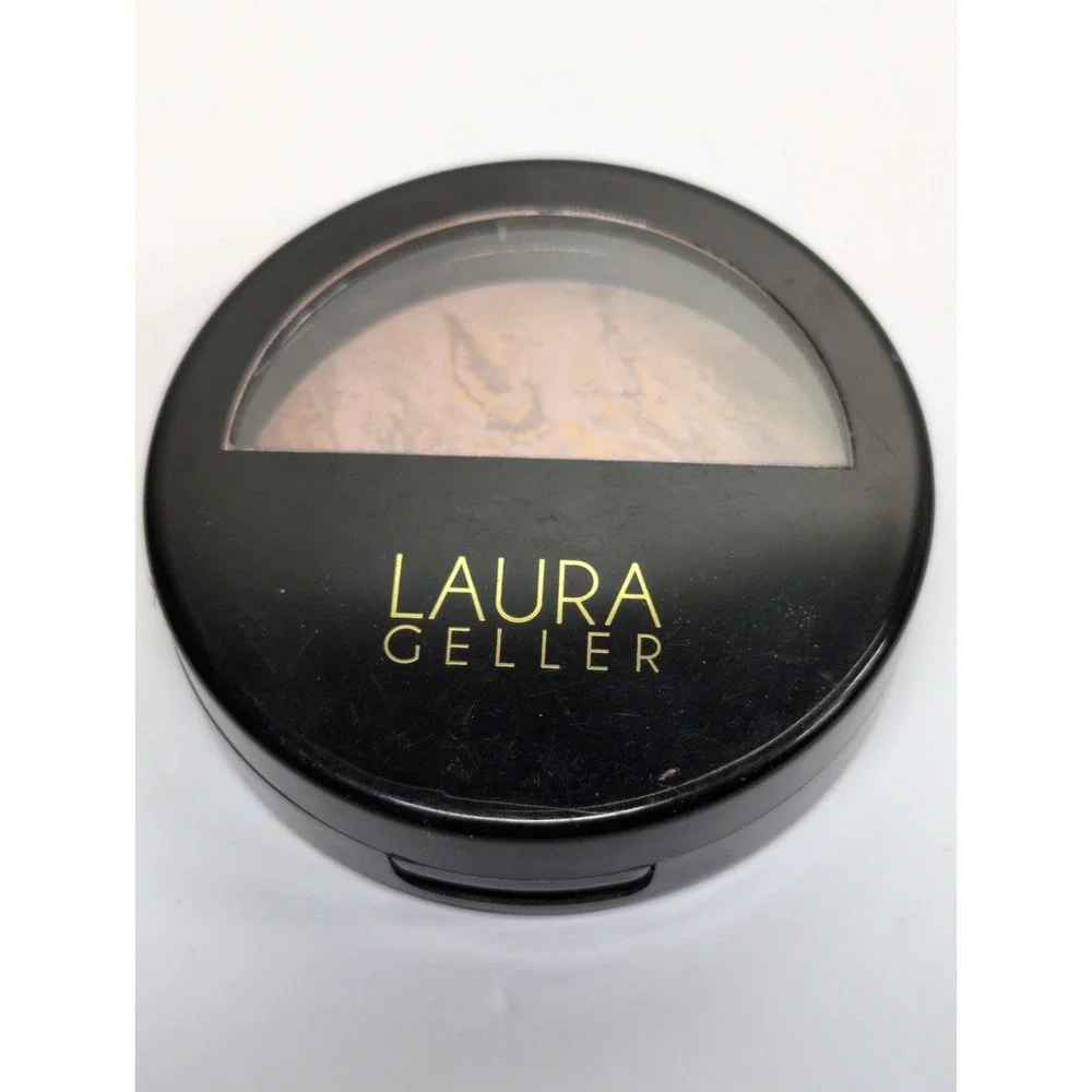 Laura Geller Balance N Brighten Color Correcting Foundation Medium 9 g / .32 oz